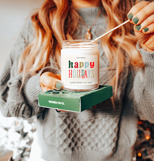 Happy Holiday Candle – Festive Christmas Scent