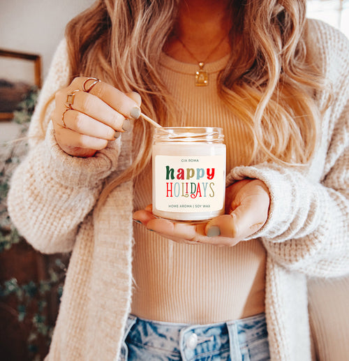 Happy Holiday Candle – Festive Christmas Scent